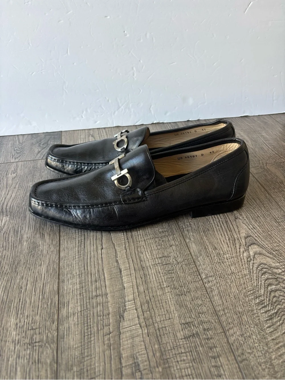 Salvatore Ferragamo Black Leather Bit-Detail Slip-On Loafers